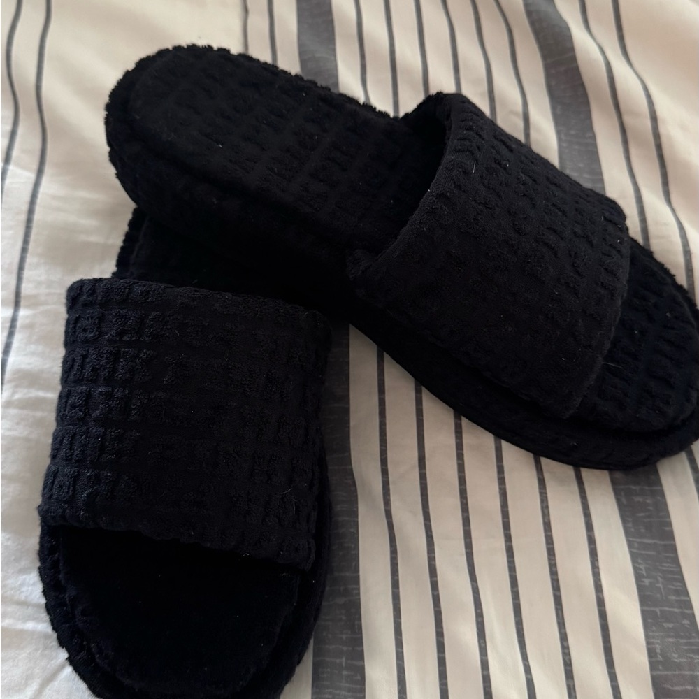 Victoria's Secret Black Slippers